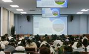 浙江师范大学张维忠教授应邀到伟德国际1949作学术报告